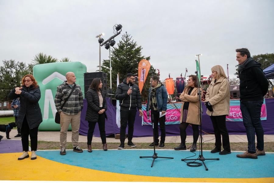 reacondicionamiento y renovación de la plaza Francisco Martínez