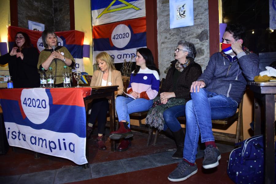 Lanzamiento La Amplia